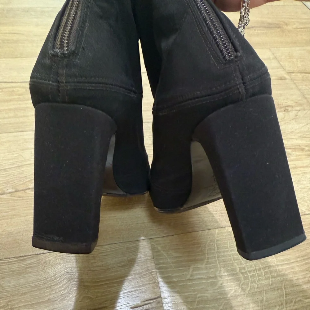 DKNY Dark Brown Stretchy Sock Bootie back zip square toe  made in Spain 8